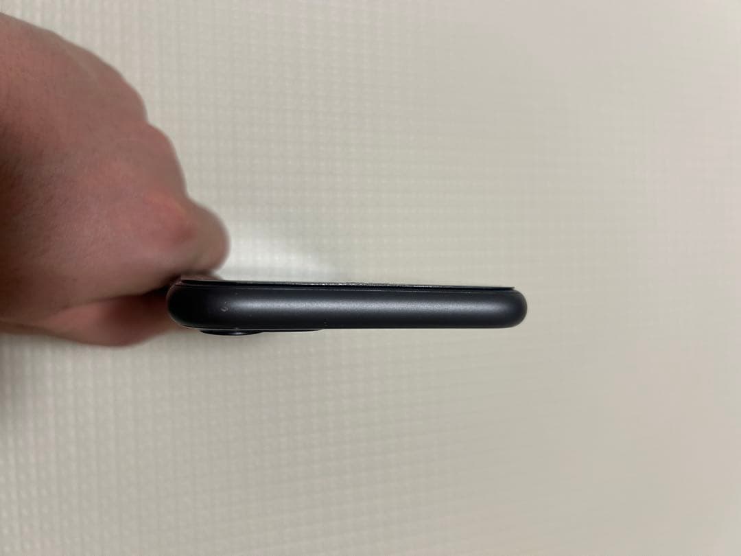 iPhone 11 128GB バッテリー交換済み