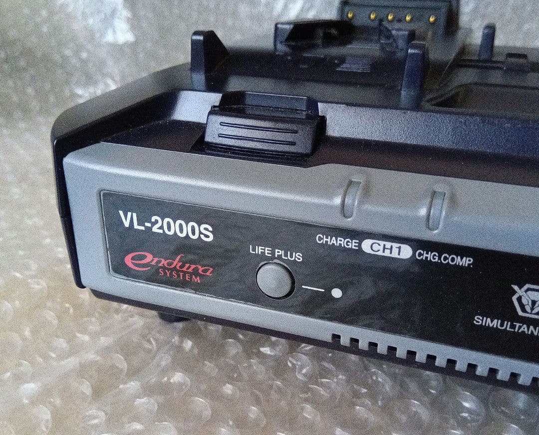 IDX VL-2000S バッテリーチャージャー/ACアダプター