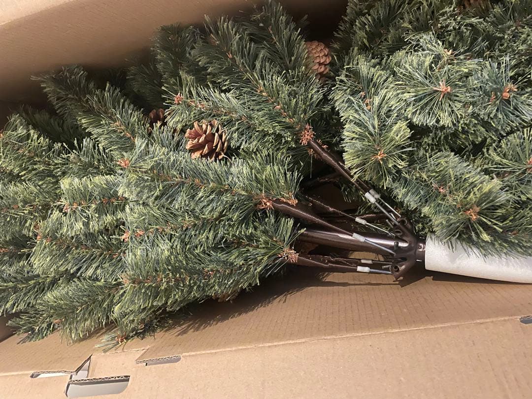 S*O様 150cm クリスマスツリー 松ぼっくり付き