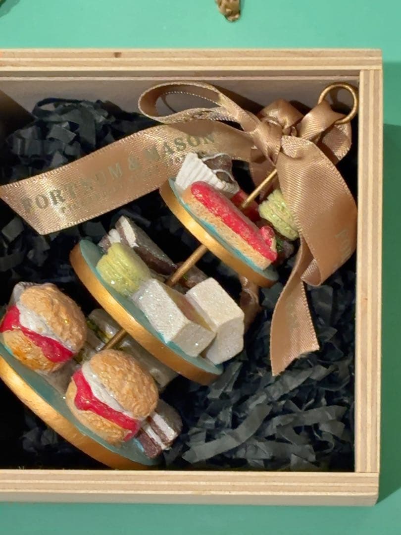 FORTNUM & MASON クリスマスオーナメント木箱入り