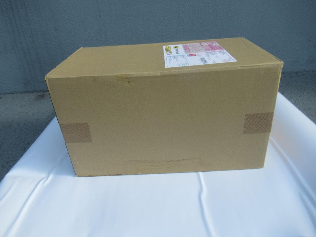 新品・未開封マグ・ソフィア（蛇口直結型浄水器、本体＋カートリッジ））