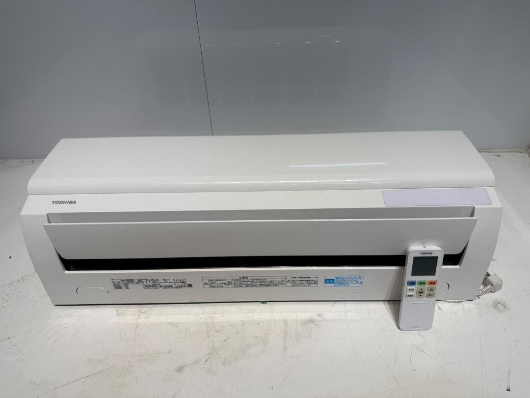 260　TOSHIBA　2018年製エアコン　10～12畳用