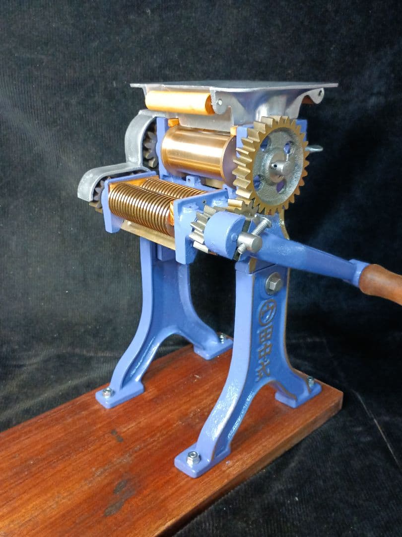 衛生的田中式製麺機　レストア済み