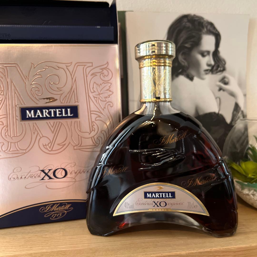マーテル　XO ブランデー 700ミリ