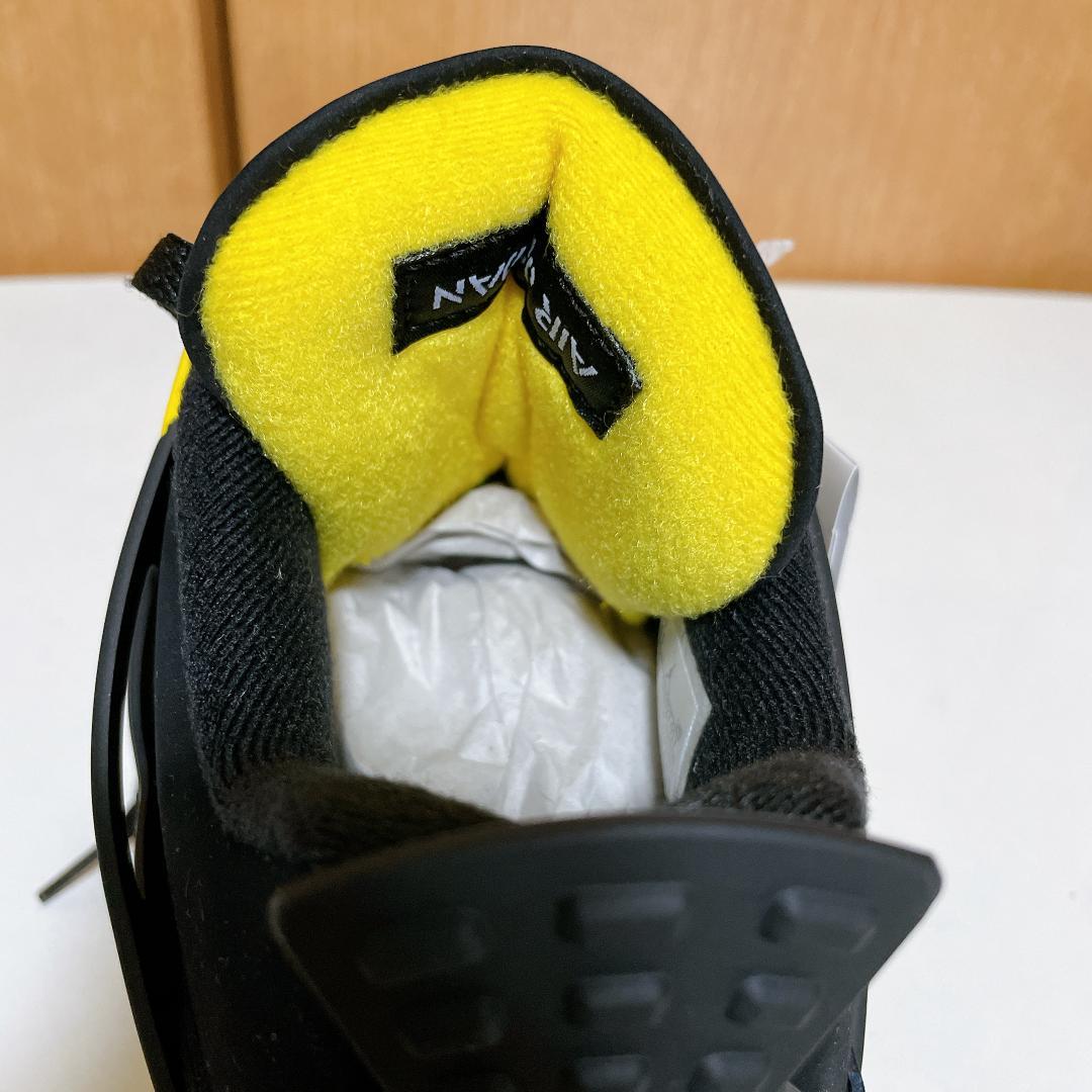 NIKE AIR JORDAN 4 RETRO サンダー ナイキ エア