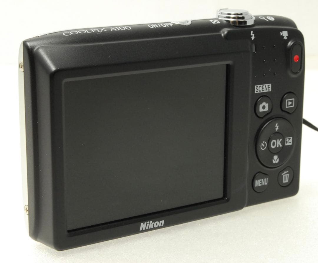 ますくっち様フォロー割_Nikon COOLPIX A100 ❤️シルバー カメラ