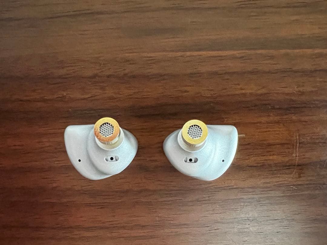 ゆ*ず様 水月雨 MoonDrop Aria 2 有線イヤホン