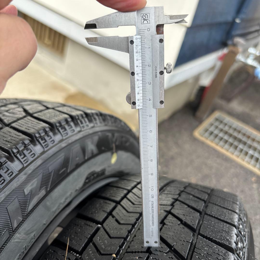 年末年始大感謝祭!! トヨタ純正　14インチ　鉄チン　ヤリス　スタッドレス