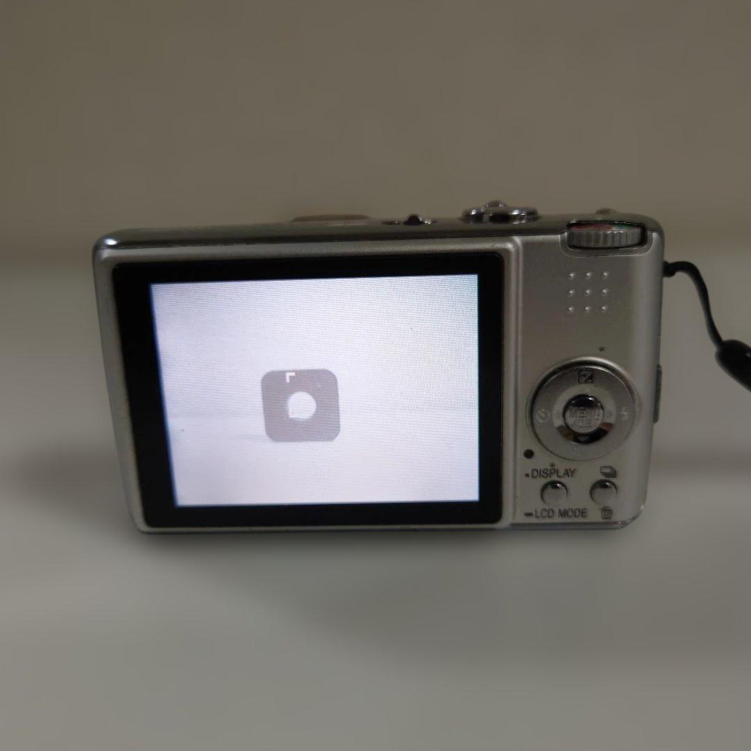 Panasonic DMC-FX01 デジカメ　デジタルカメラ　LUMIX