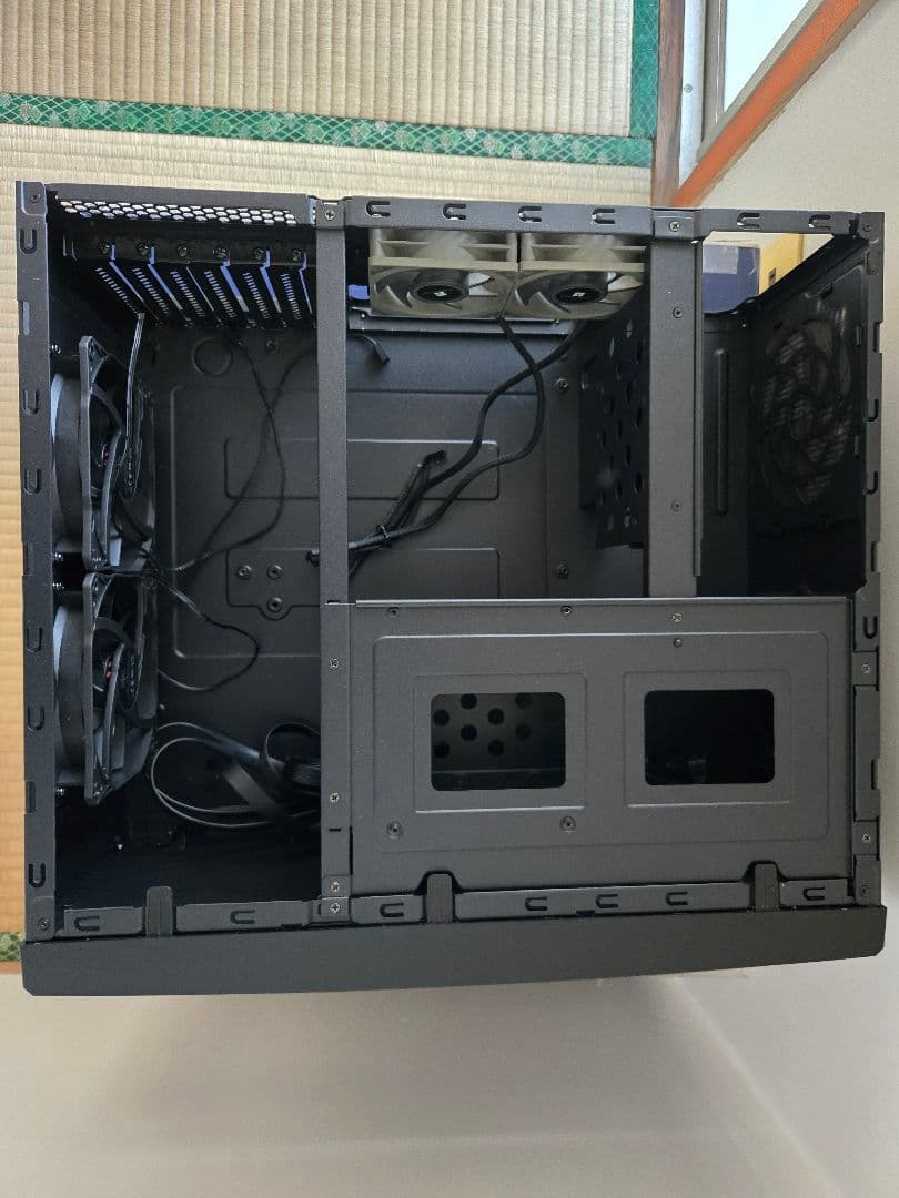 PCケース(自作PC用) SilverStone SST-GD11B