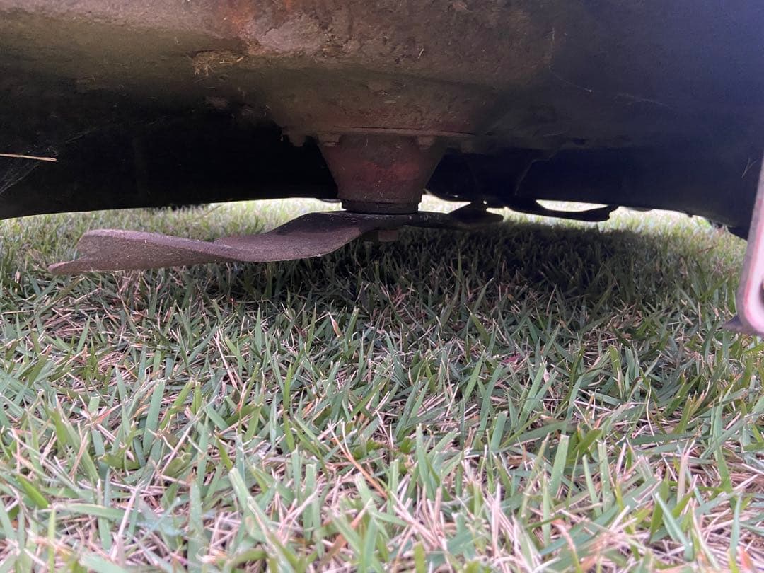 Jun72様　シバウラ　芝刈機　乗用草刈機　芝刈り機