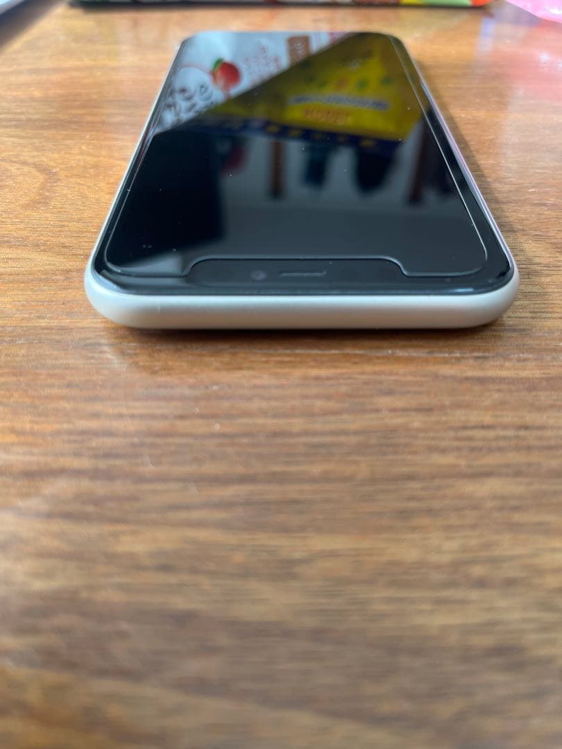 iPhone 11 64G ホワイト 本体