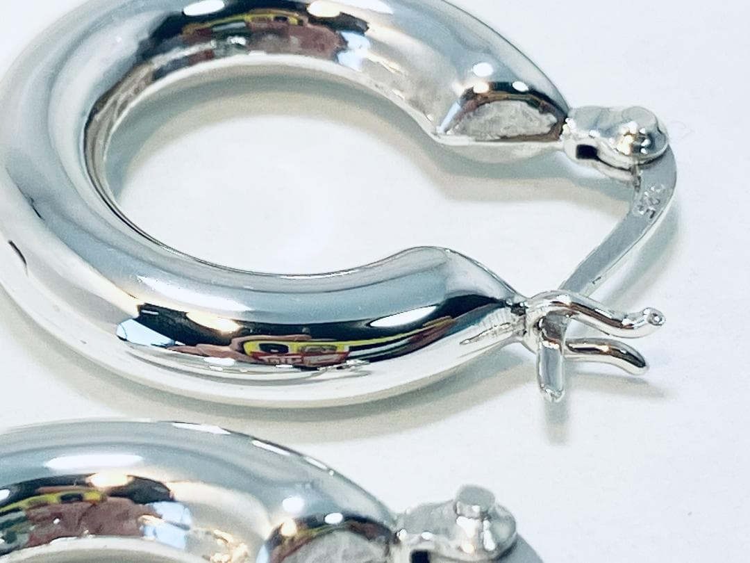 【銀製品】超重厚フープピアス 太さ５mm×外径２０mm