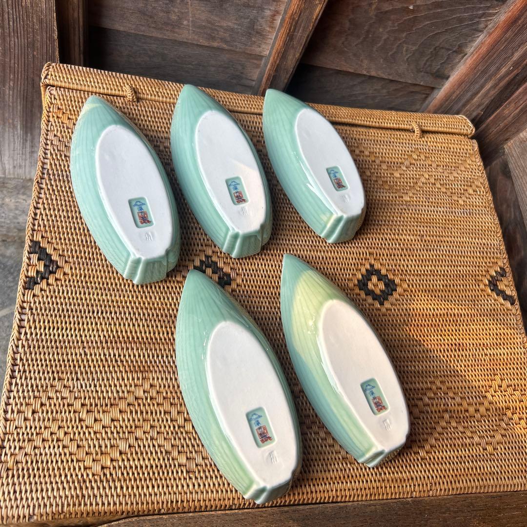 ※箱なし深川製磁　百年庵　笹青磁　笹舟取皿揃　５枚 小鉢 刺身皿 盛り付け皿