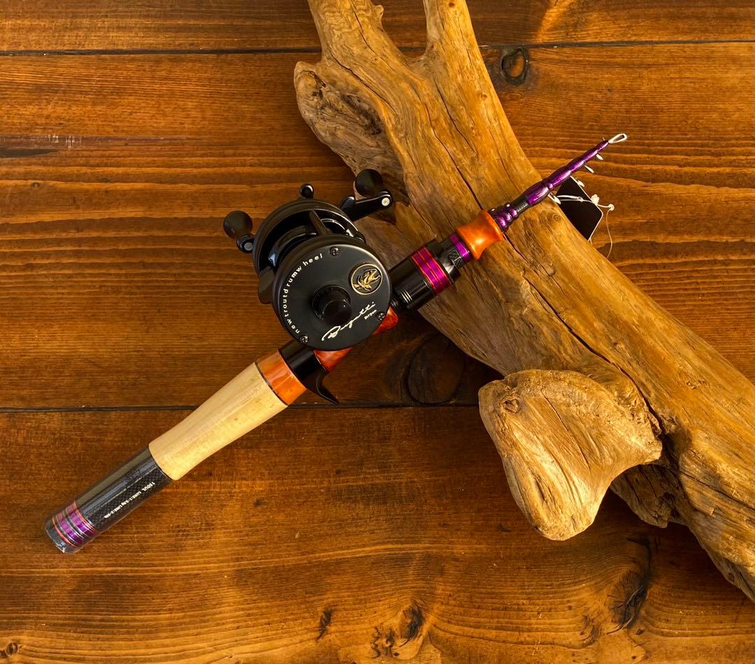 訳アリ　トラウトロッド　テレスコロッド　ウッドグリップ　ベイトロッド　カーボン製