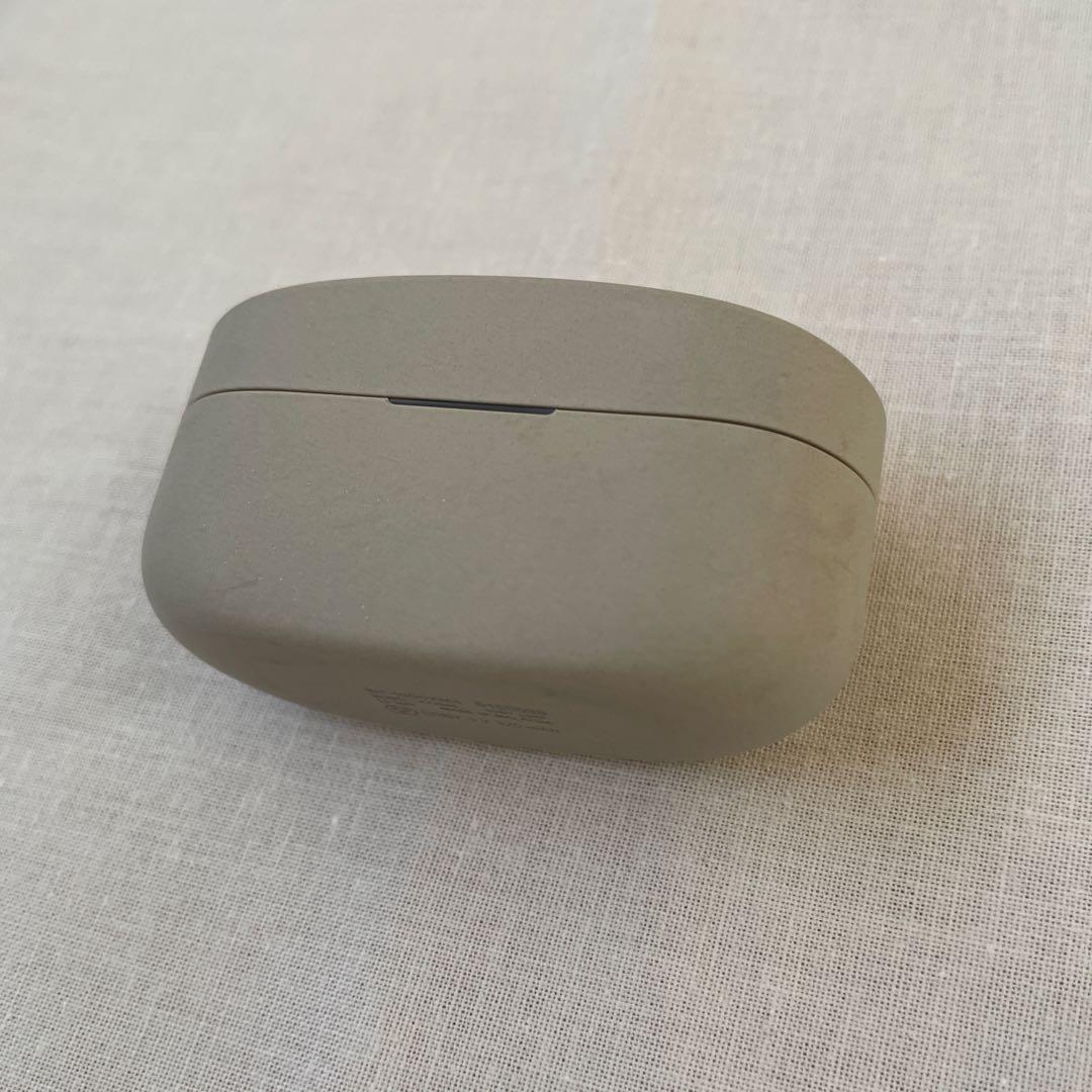 【美品】ワイヤレスイヤホン SONY WF-1000XM4 プラチナシルバー