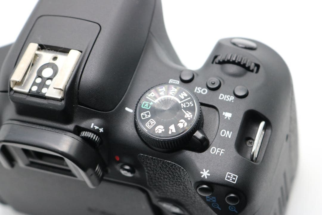 【Canon EOS Kiss X8i ダブルレンズセット】 Wi-Fi搭載