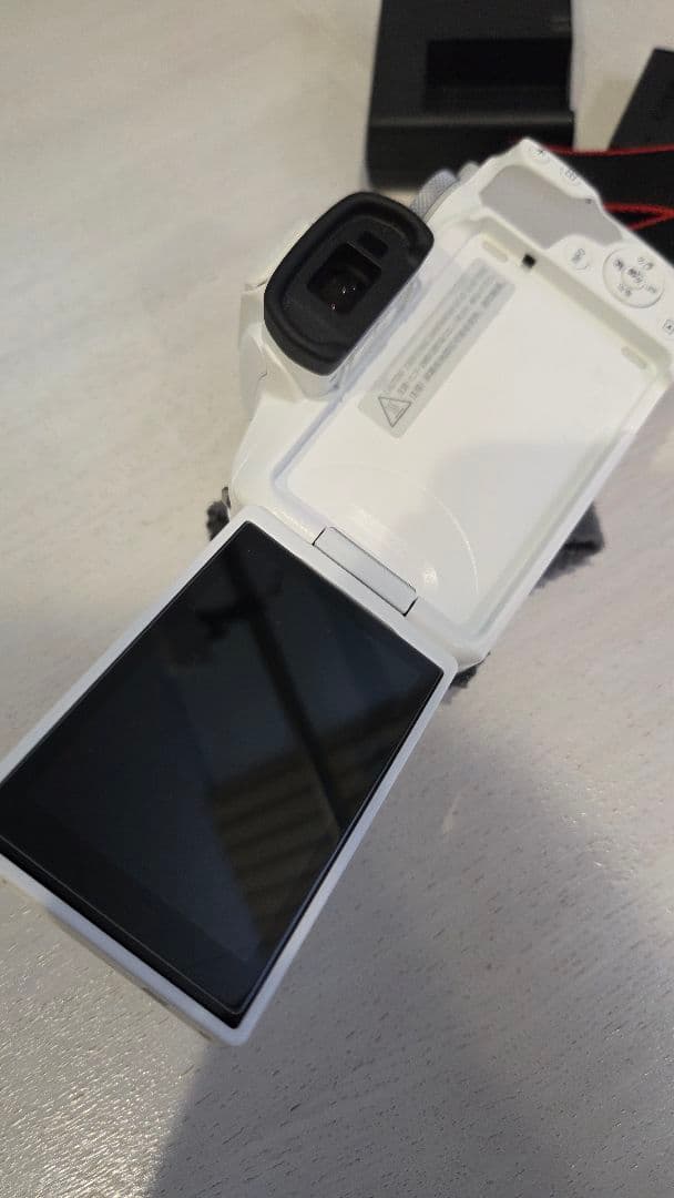 Canon EOS R50 ミラーレスカメラ 本体