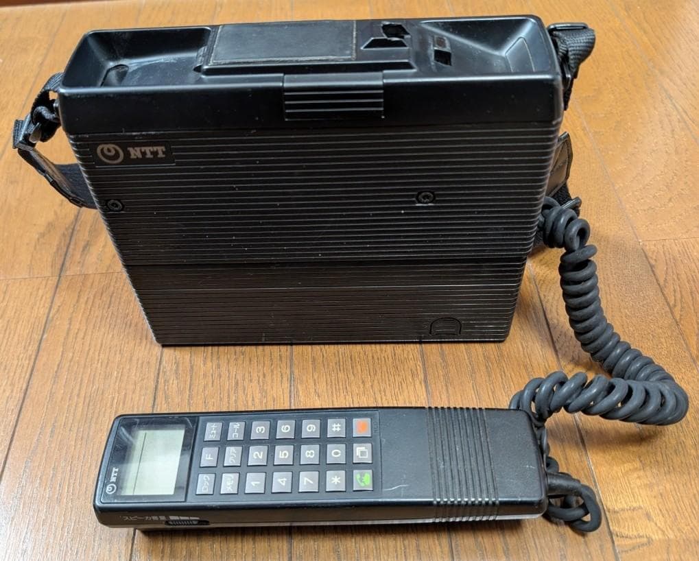 レトロTZ-803型　自動車電話機