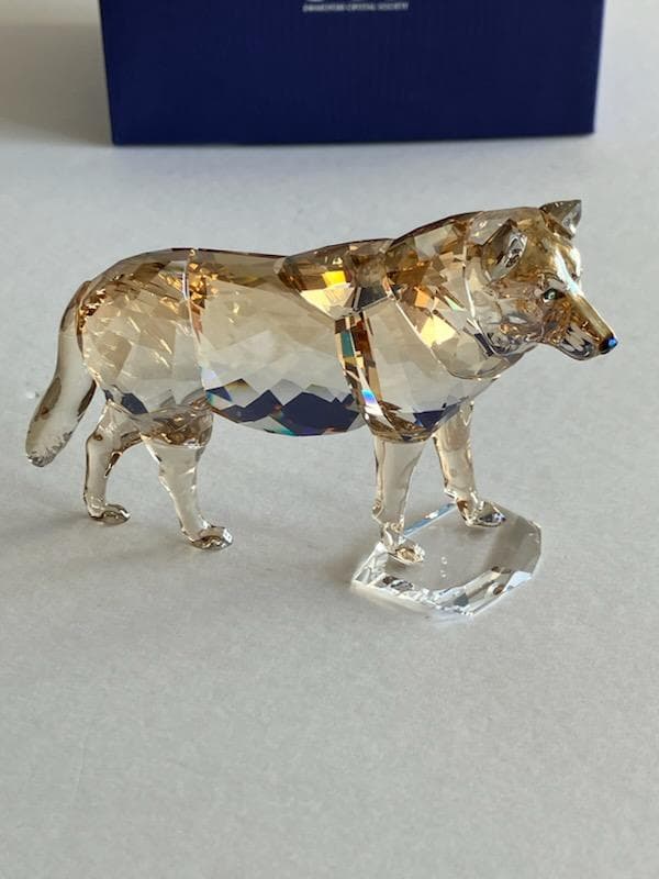スワロフスキー　置物　オブジェ　ハイイロオオカミ