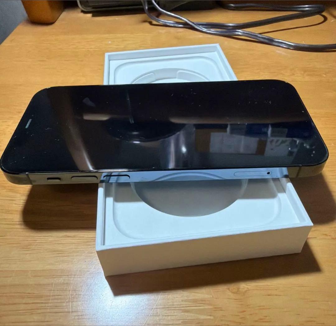 iPhone 12 Pro ブルー 128GB（ケーブル・カバー付き）