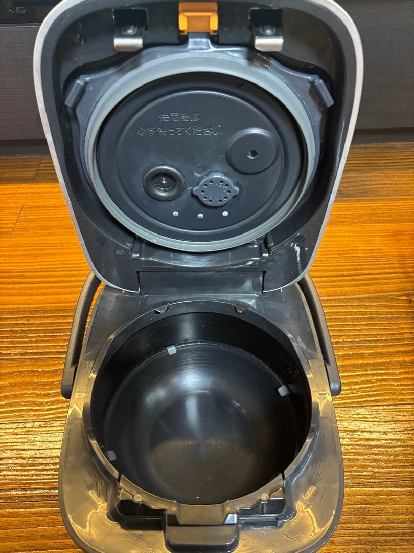 象印 炎舞炊き 圧力IH炊飯ジャーNW-PT10