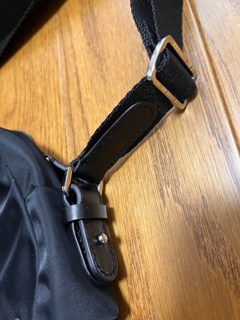 アニエス・ベー　ショルダーバッグ　ブラック