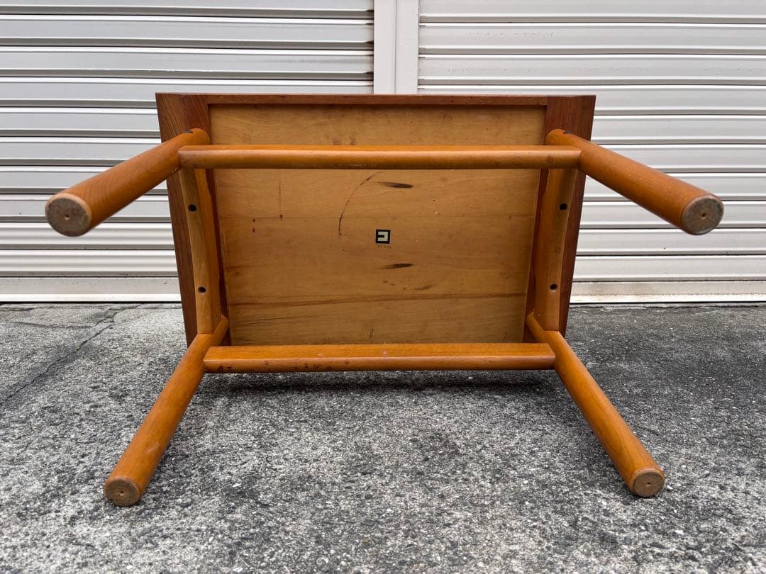 コスガ　サイドテーブル　ヴィンテージ　ローテーブル　ナイトテーブル