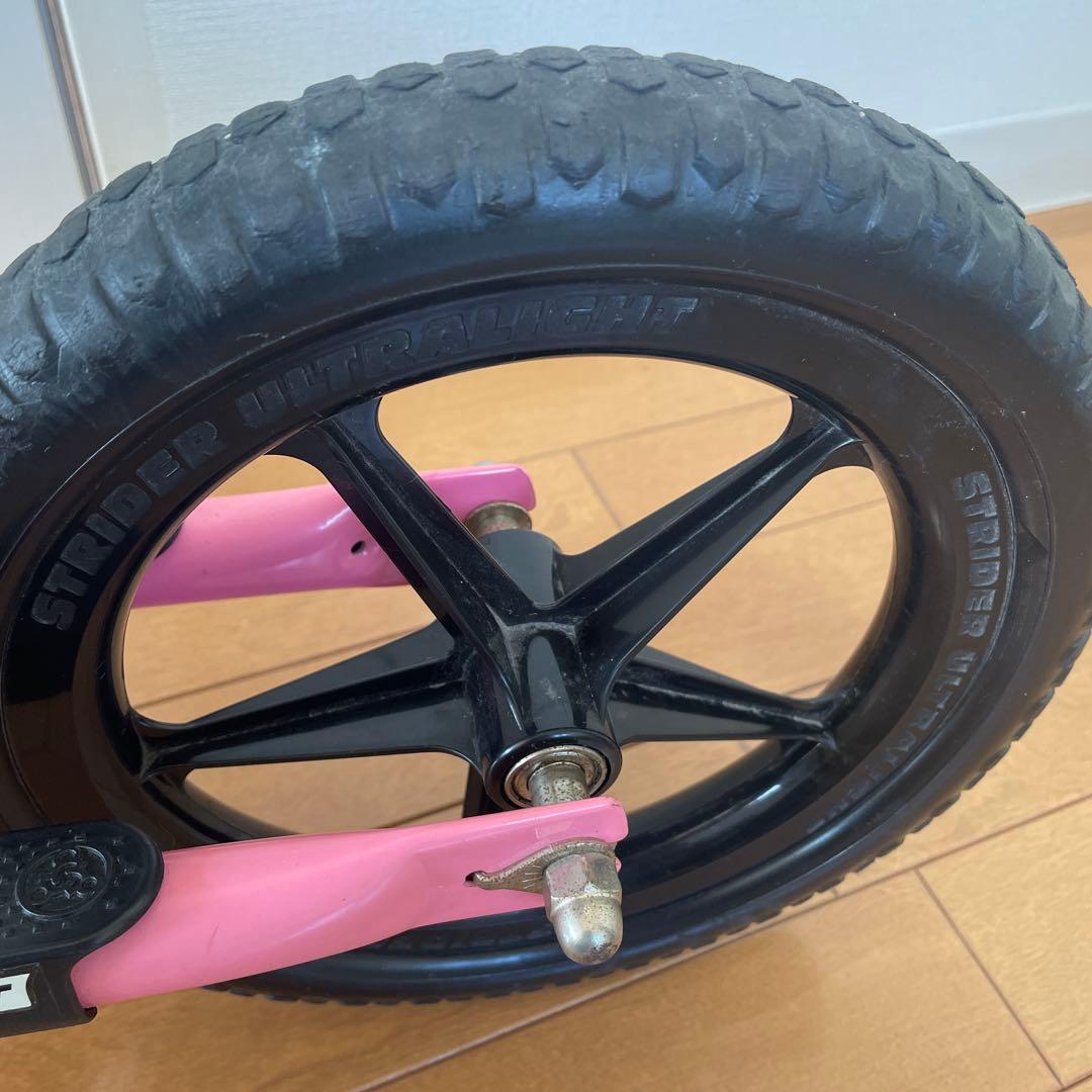 STRIDER スポーツモデル ピンク　12インチ　ストライダー