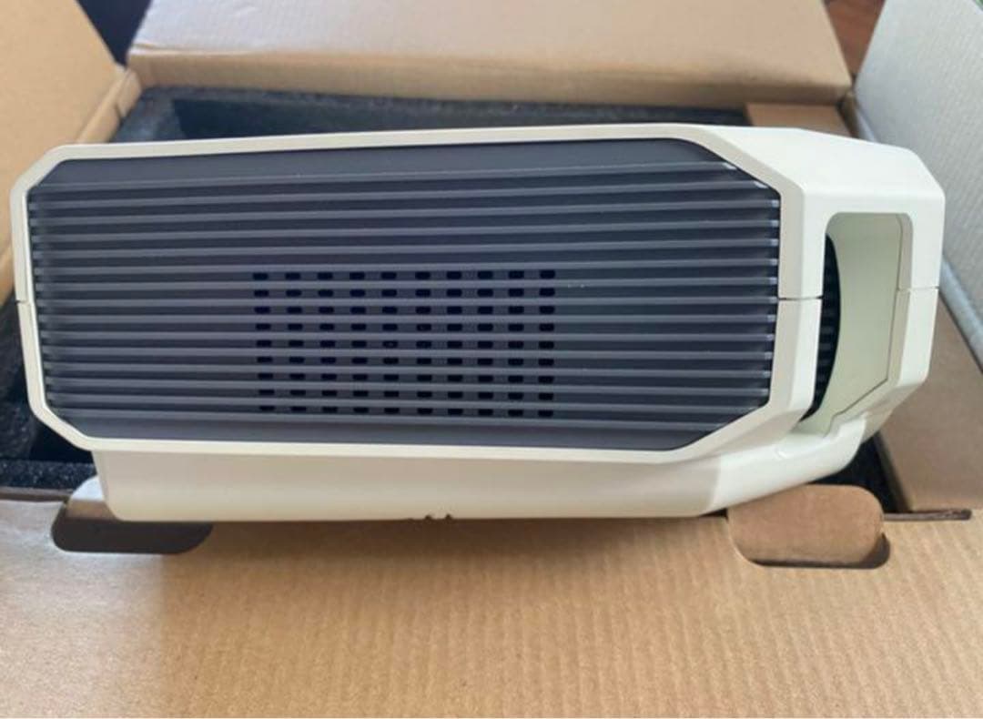 小型プロジェクター/ホームシアター