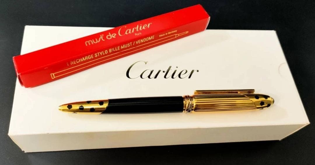 Cartier パンテール・ドゥ・カルティエ トリニティ　ボールペン　リフィル付