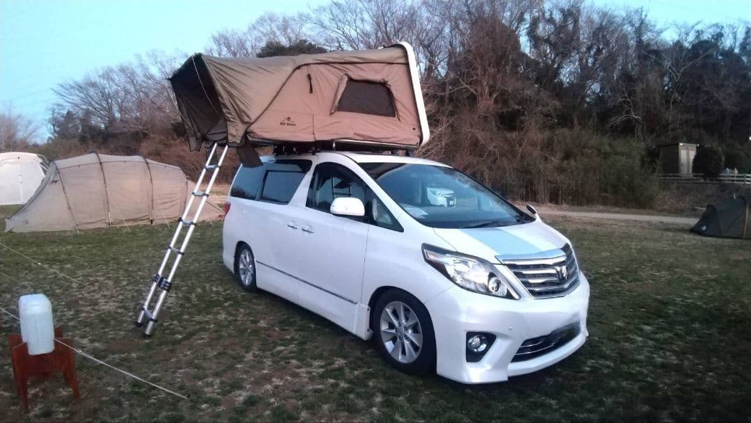 ルーフテント ヒルストーン製ハードシェル白色