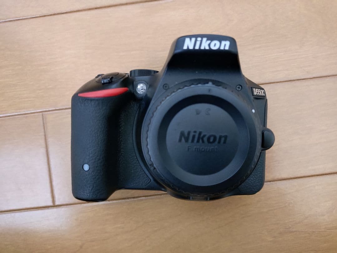 【ジャンク】Nikon D5500 デジタル一眼レフカメラ ボディ 付属品あり