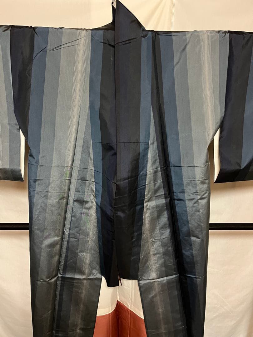 【逸品】●鹿児島県伝統工芸品●【大島紬】●泥染●生糸●紬●着物