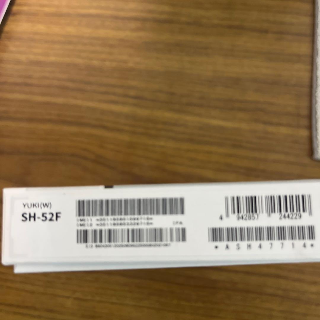 AQUOS wish 5 本体 未使用　docomo ドコモ　SH-52F