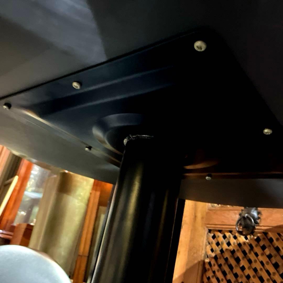 ミーティングハイテーブル