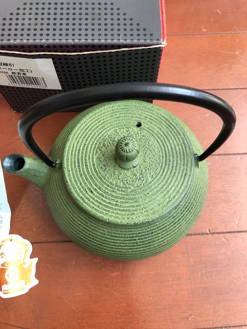 南部鉄器　岩鋳IWACHU 緑色鋳鉄急須 ５型　未使用品！