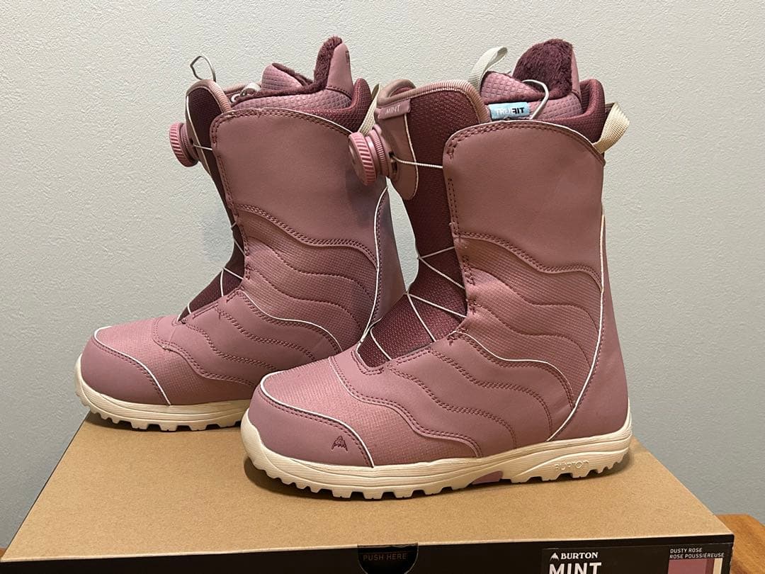 BURTON バートン　スノーボードブーツ　MINT BOA 女性用　25㎝