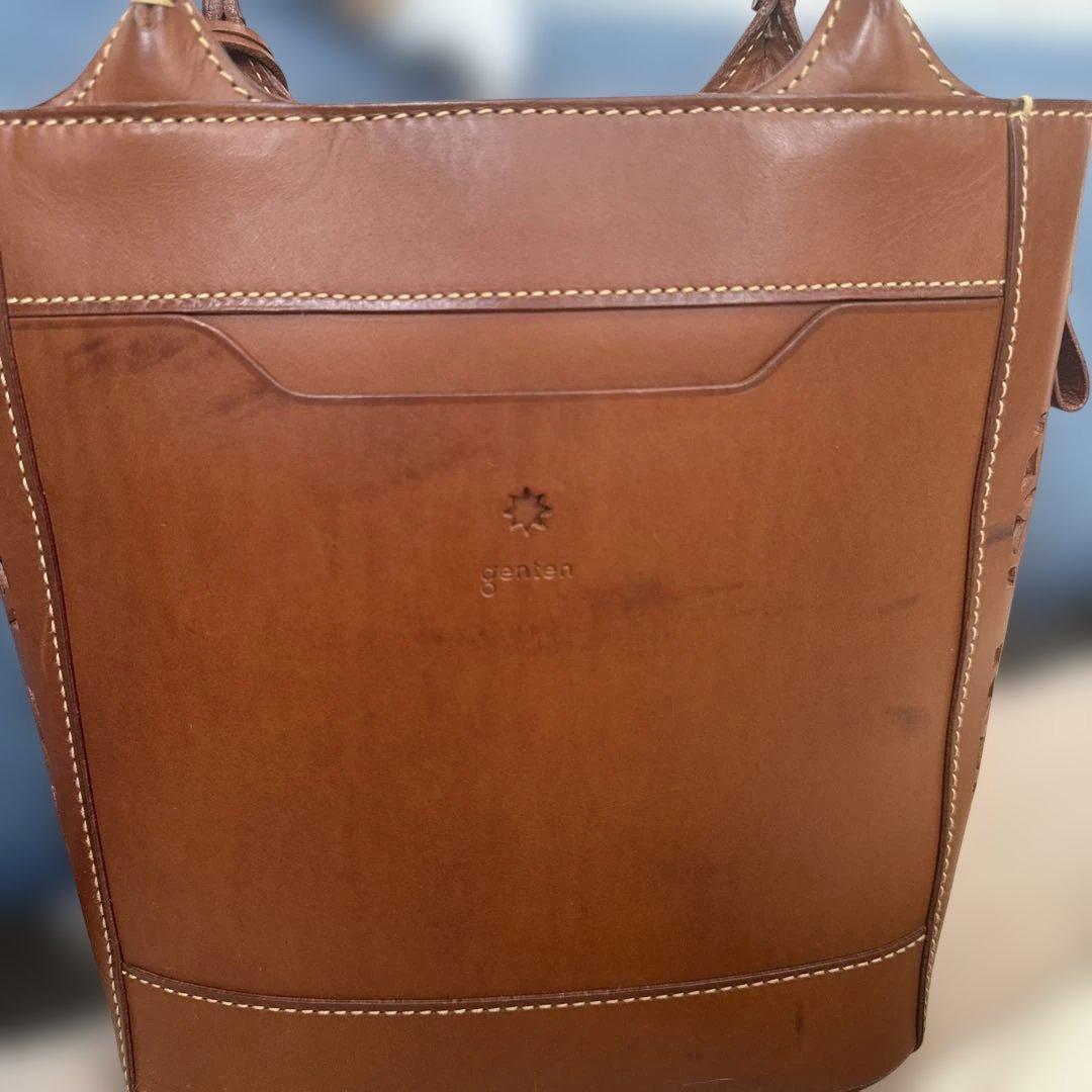 【未使用に近い】genten カットワークハンドバッグ