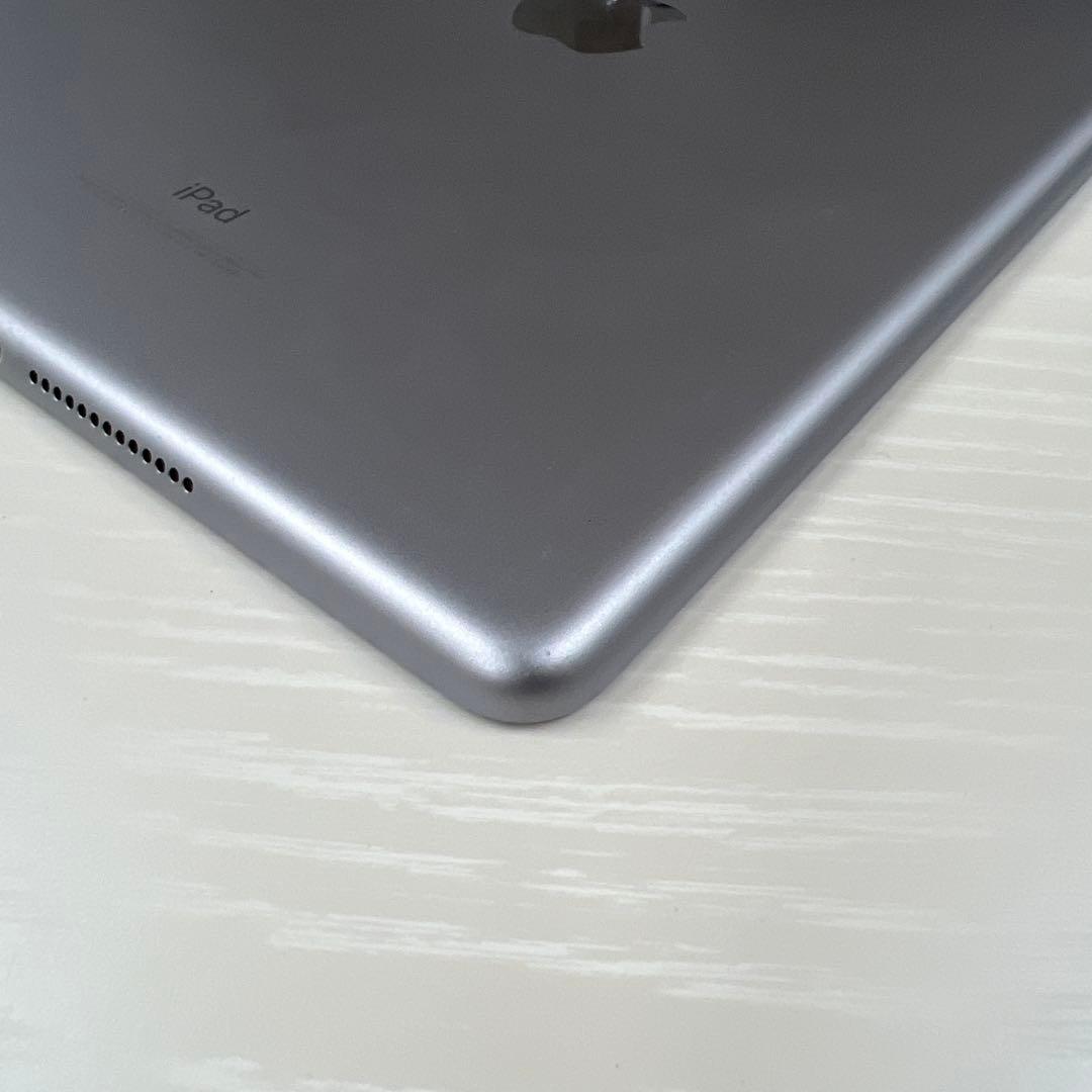 Apple iPad (第6世代) 32GB スペースグレー