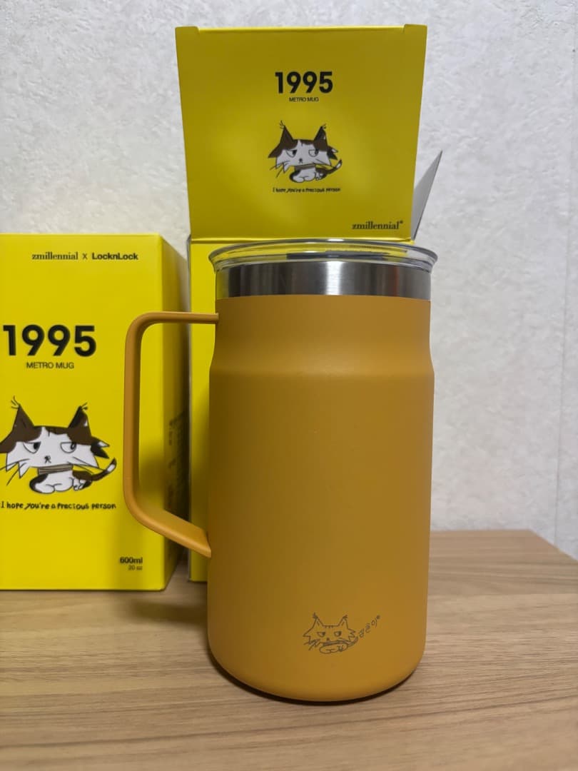 ジミンパパのカフェZM-illennial 店舗限定色のタンブラー