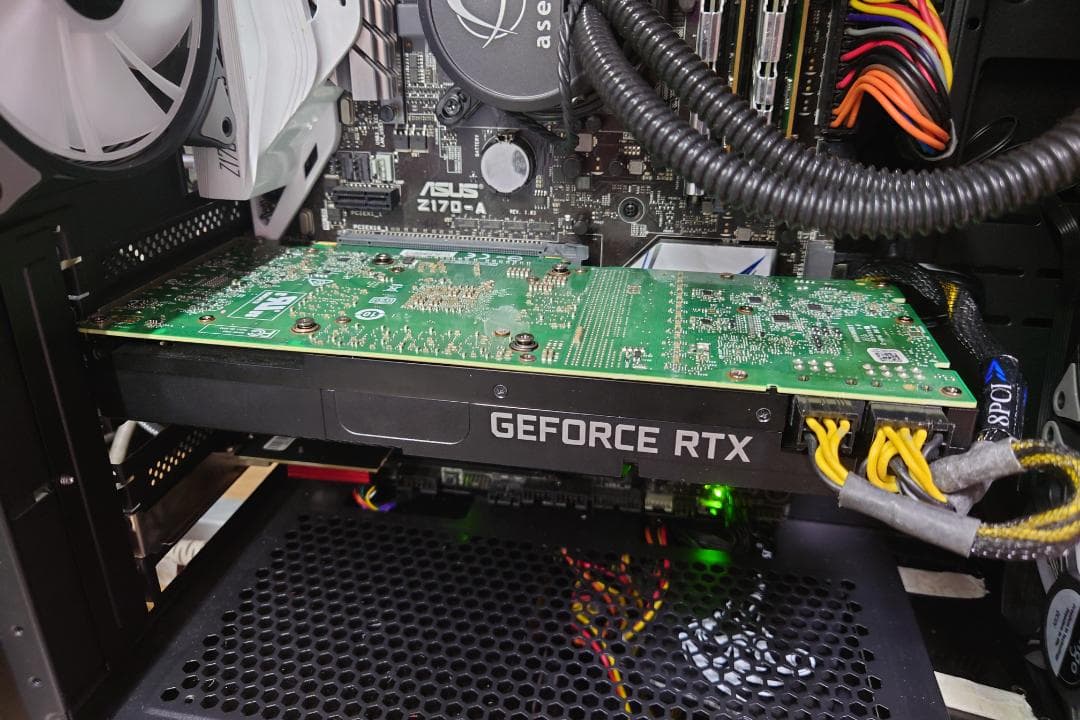 NVIDIA GeForce RTX2070グラフィックボード