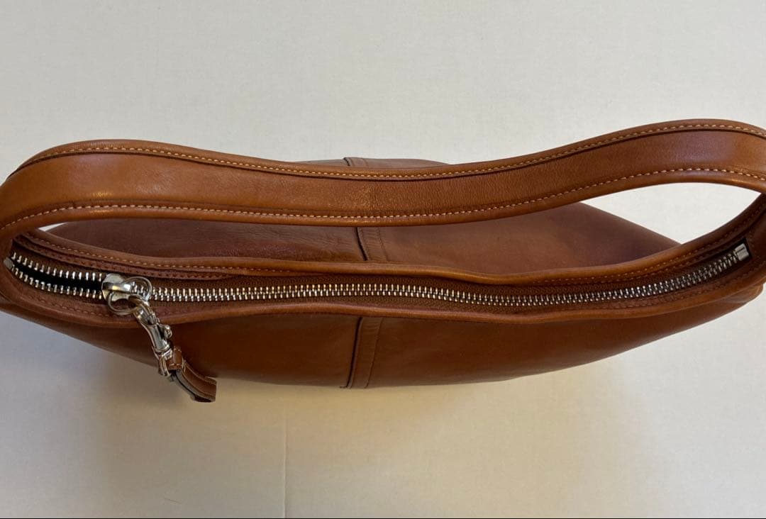 COACH コーチ　エルゴホーボー　ハーフムーンワンショルダー　9226