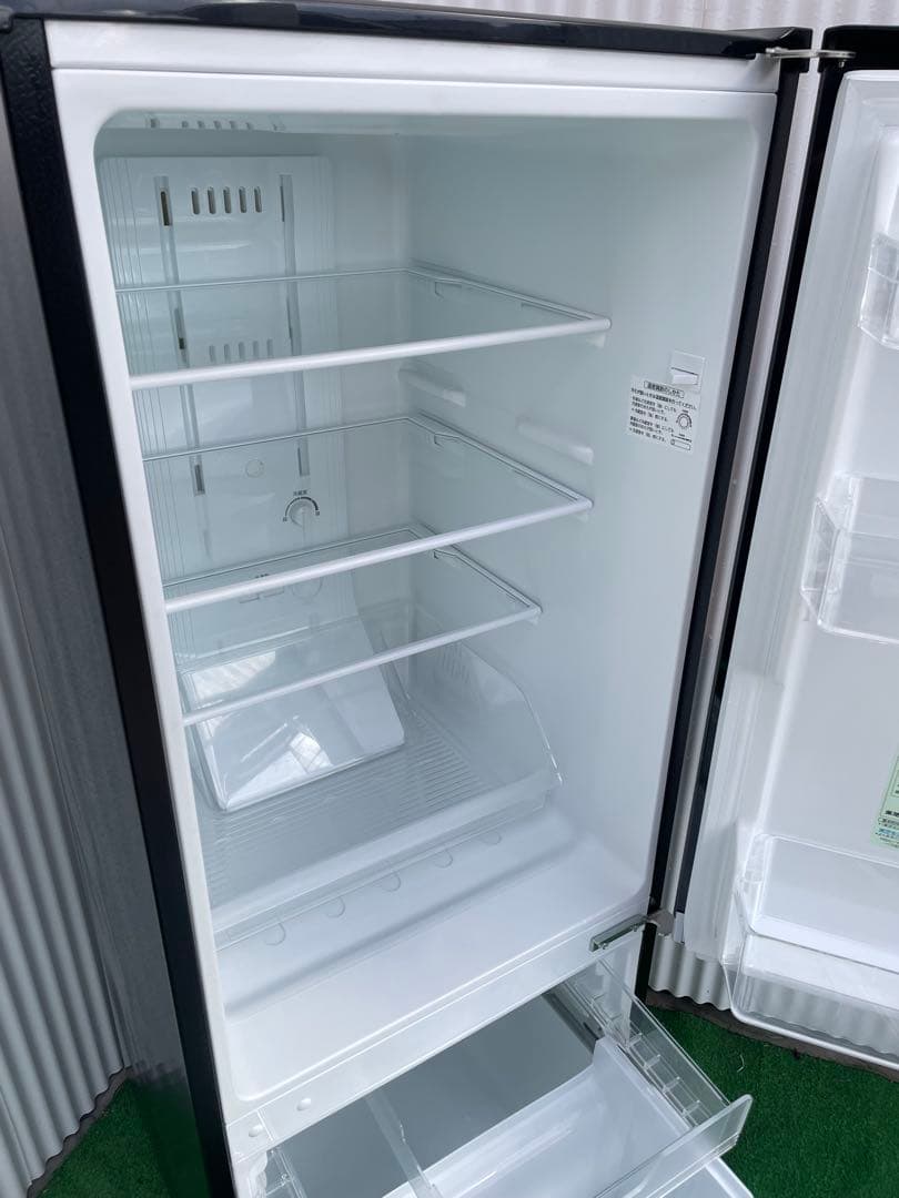 936 東芝 BSシリーズ メタリックおしゃれブラック 2ドア冷蔵庫 一人暮らし