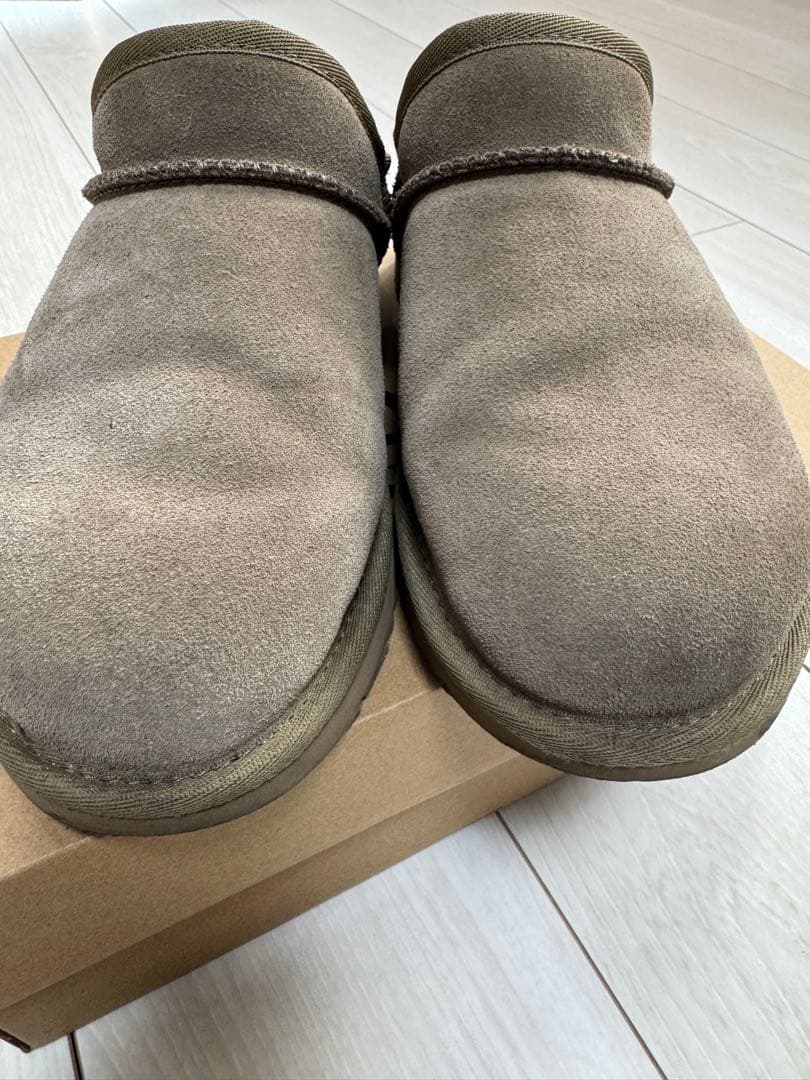 靴 FRAMeWORK UGG CLASSIC SLIPPER 23cm