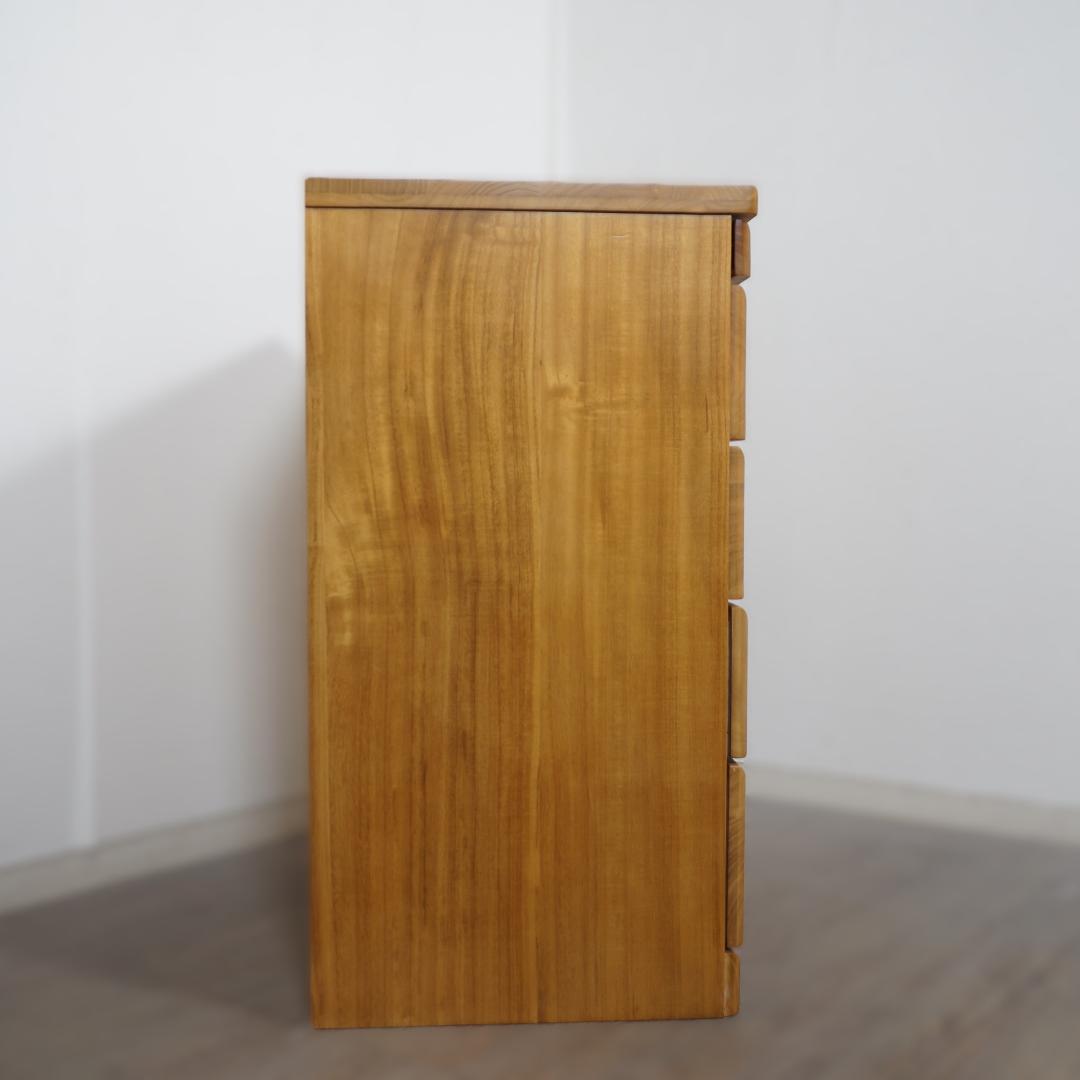 【新品】モダンな仏壇チェスト　リビングにも置ける　 アウトレット