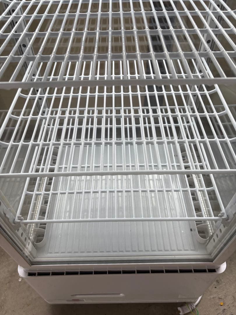 4面ガラス冷蔵ショーケース70L／業務用 ノンフロン 結露防止機能