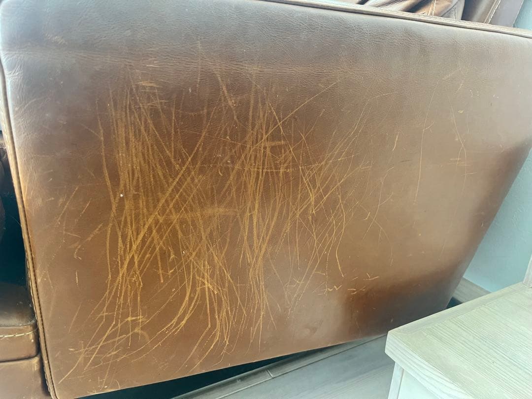 レザー ソファ　クラッシュゲート