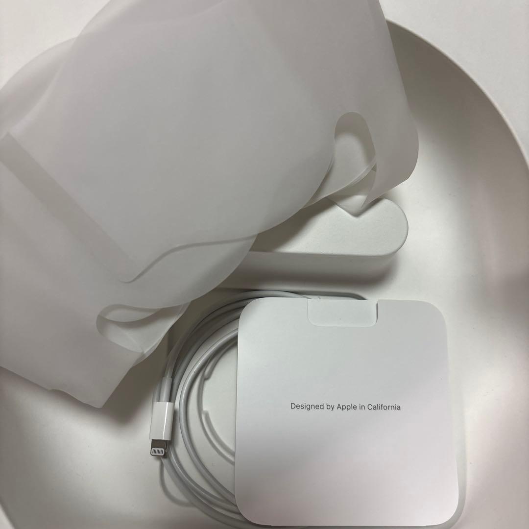 airpods max 第一世代