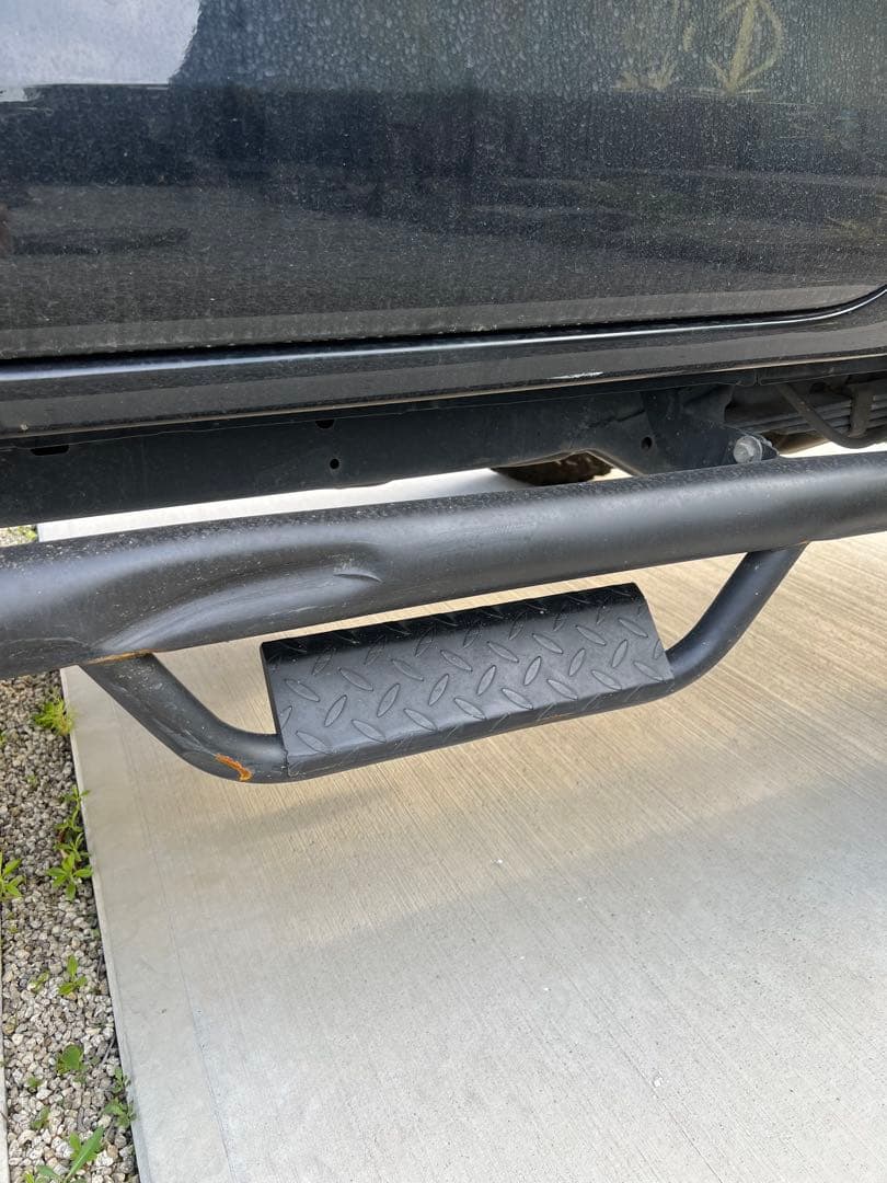 ハイラックス　スチール製サイドステップ